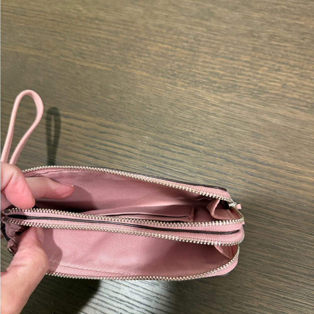 Coach Blush Pink Double Zip Pebbled Leather Wristlet - Picture 5 of 7
